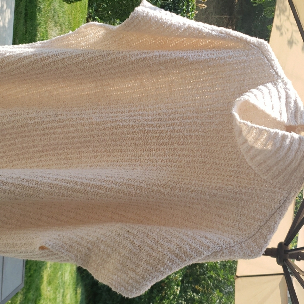 Lou and Grey knit poncho top